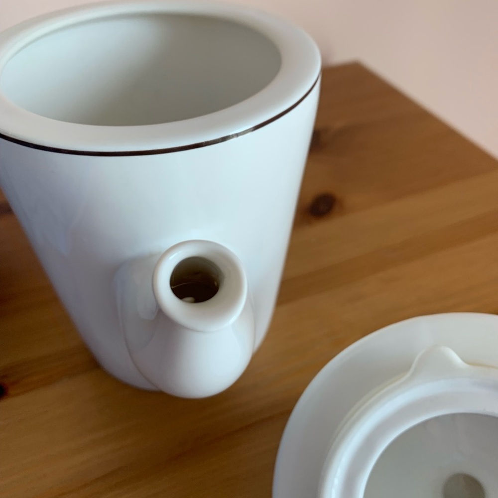 Tim Hortons Tea Pot - Picture 9 of 10